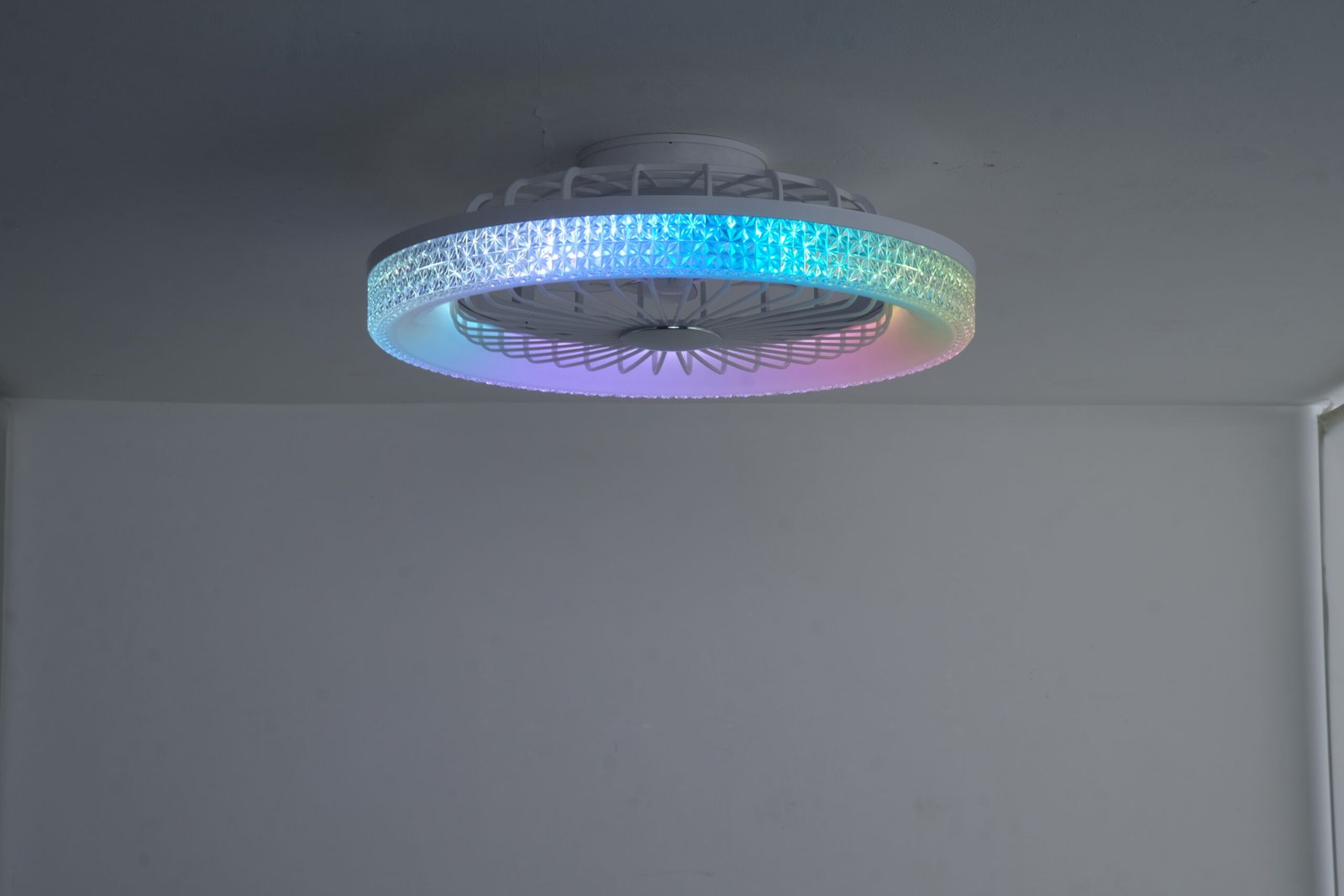1152 White Rgb Flush Mount Bladeless Fan Light Real (3)